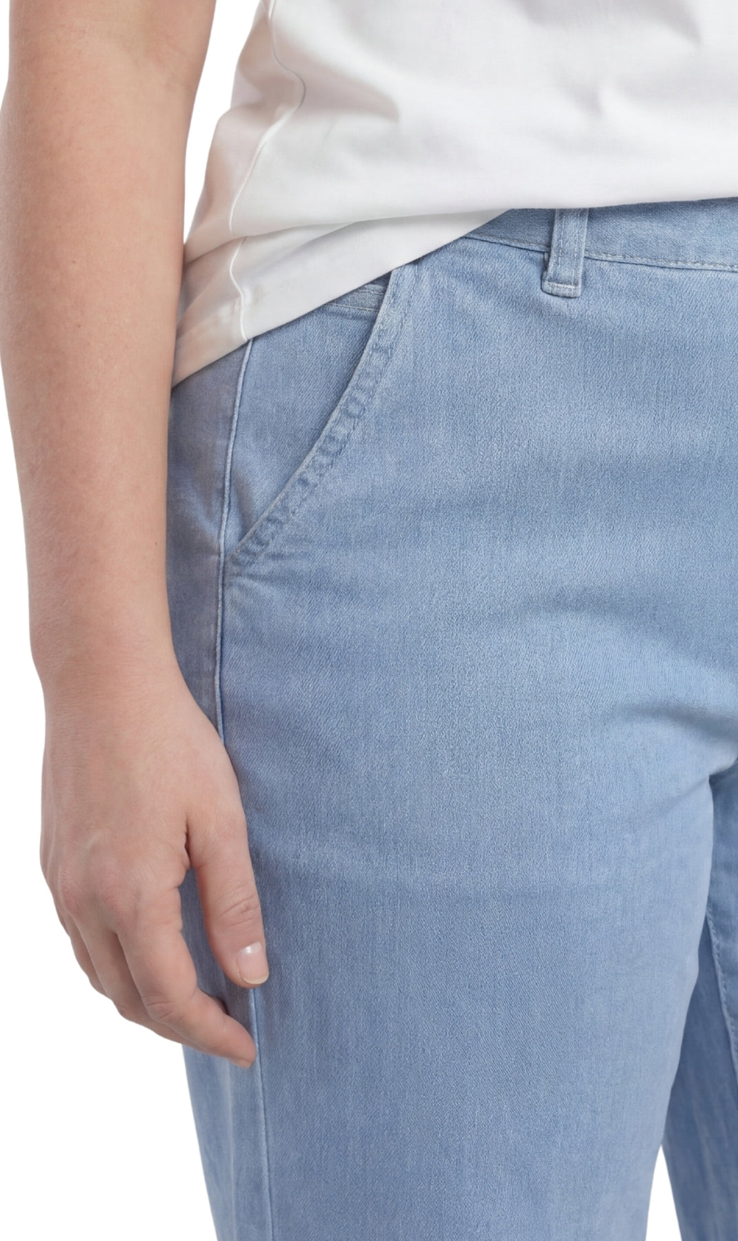 Women’s Lightweight Straight Leg Casual Denim Capri Pants in Cotton Blend Fabric 14