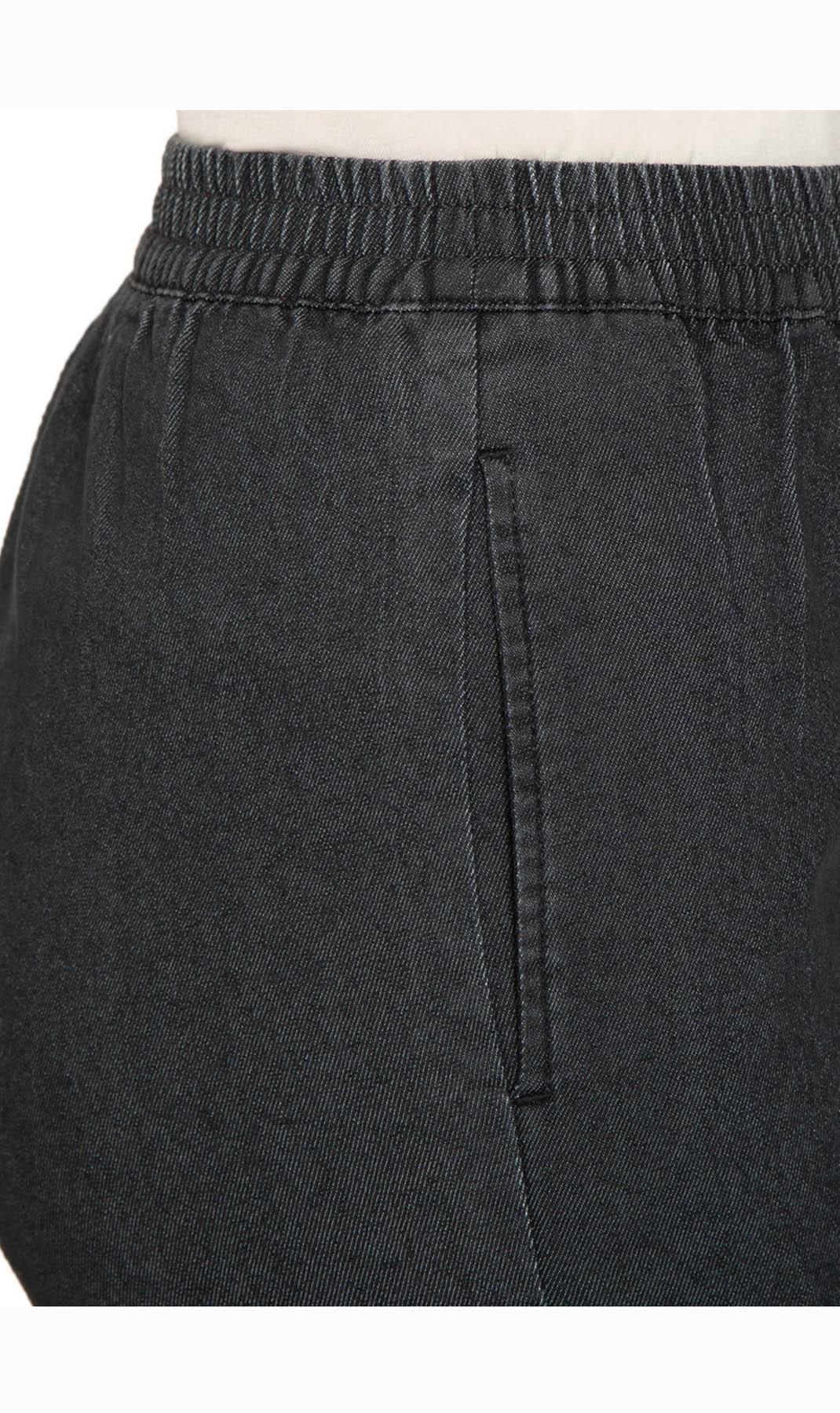 Women's Easy Pull on Bermuda Shorts in Denim and Twill 39